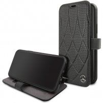 Mercedes Quilted Perf flip cover tok iPhone 11 - fekete