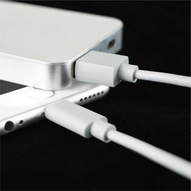 OPSO Szinkronizáló és töltő MFi hiteles lightning kábel - Apple iPhone / iPad / iPod - fehér - 2m