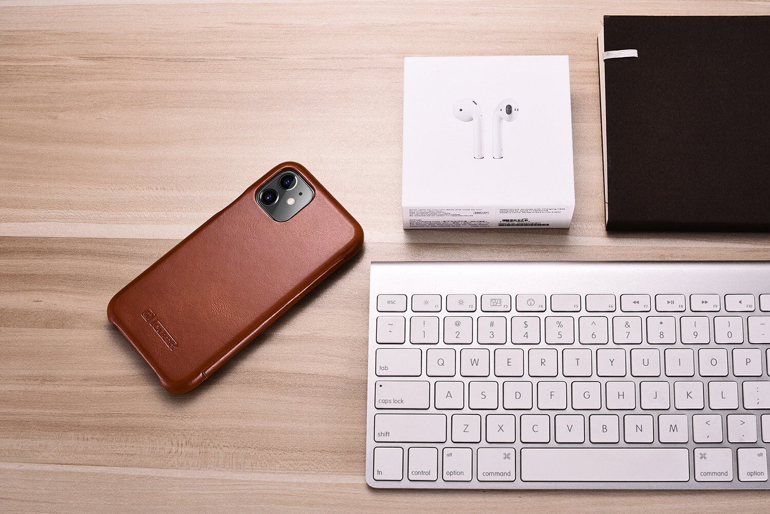 Icarer bőr flip cover borító - iPhone 11 - kakaóbarna