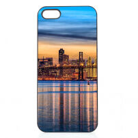 Műanyag fedél alumínium nyomattal iPhone SE (2016) / 5S / 5C / 5 készülékekhez - San Francisco