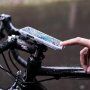 SP Connect Bike Bundle II tartó és tok kerékpárhoz - iPhone 12 / 12 Pro - fekete