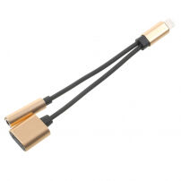 Redukció lightning konektorral zenehallgatásra és töltésre egyszerre iPhone - arany