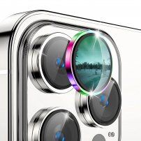 ENKAY edzett üveg fémkerettel a hátsó kamera lencséjének védelmére - iPhone 15 Pro / 15 Pro Max - szivárvány mintás