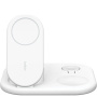 BELKIN Boost Charge 3 az 1-ben összecsukható mágneses vezeték nélküli töltőállvány iPhone / Apple Watch / AirPods készülékekhez - 15W - fehér