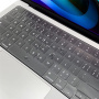 ENKAY vékony billentyűzetvédő (US) MacBook Neo (A3404) készülékhez - átlátszó
