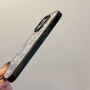 Átlátszó tok karácsonyi mézeskalács mintával iPhone 14 Plus / 15 Plus készülékhez - barna