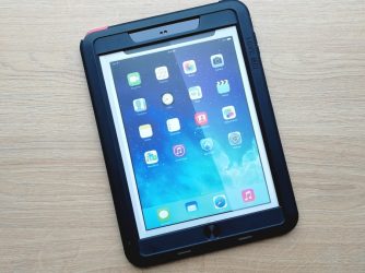 Jobb védelmet nem találsz iPad 9.7"-re és iPad Airre
